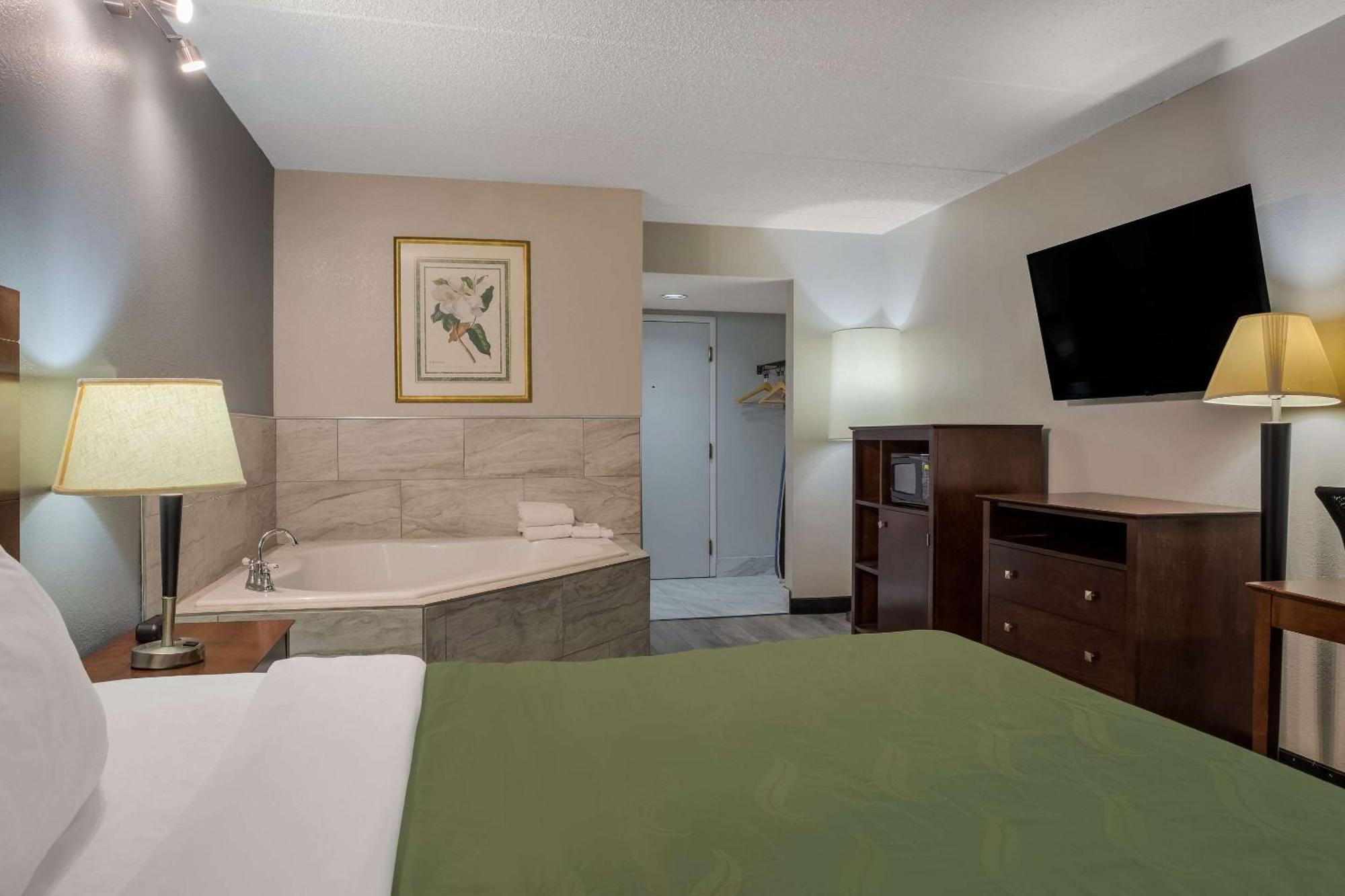 Quality Inn Toledo Exterior foto